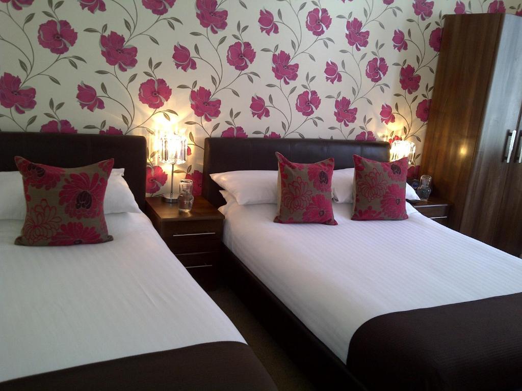 Senlac Guesthouse Newport Beach Quarto foto