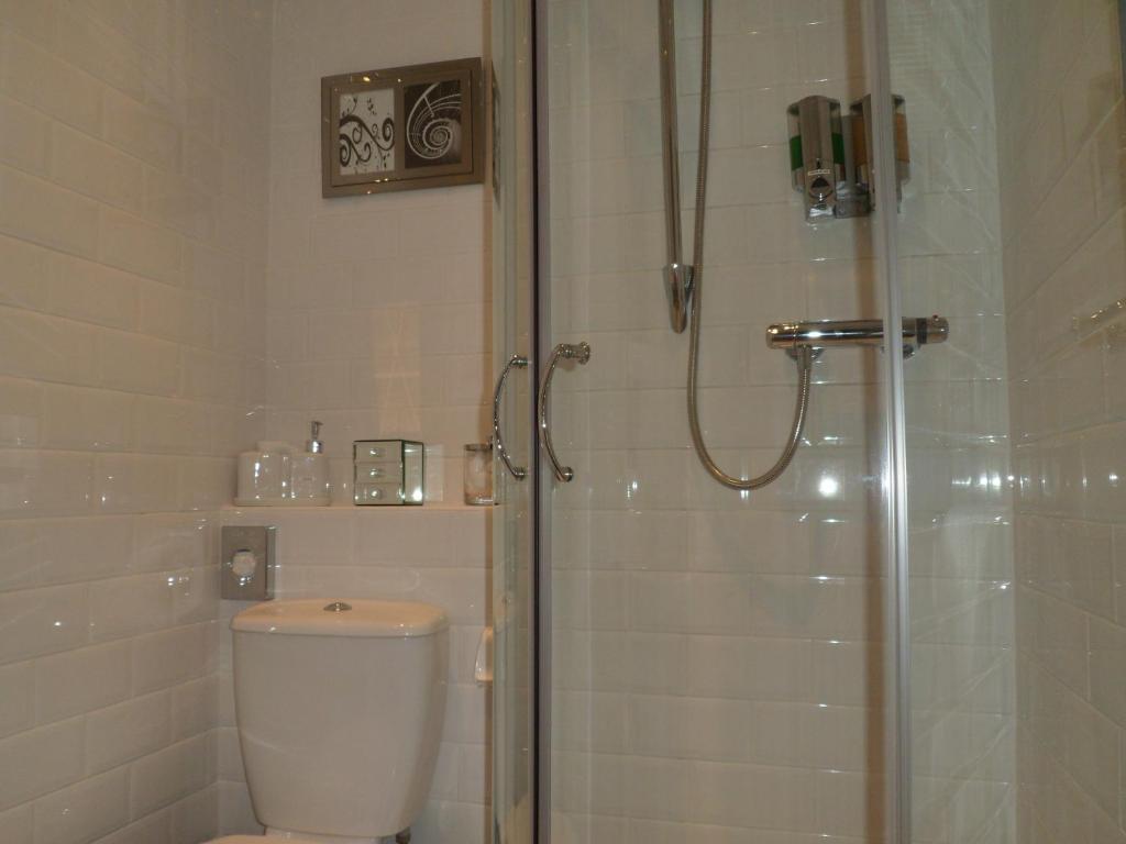 Senlac Guesthouse Newport Beach Quarto foto